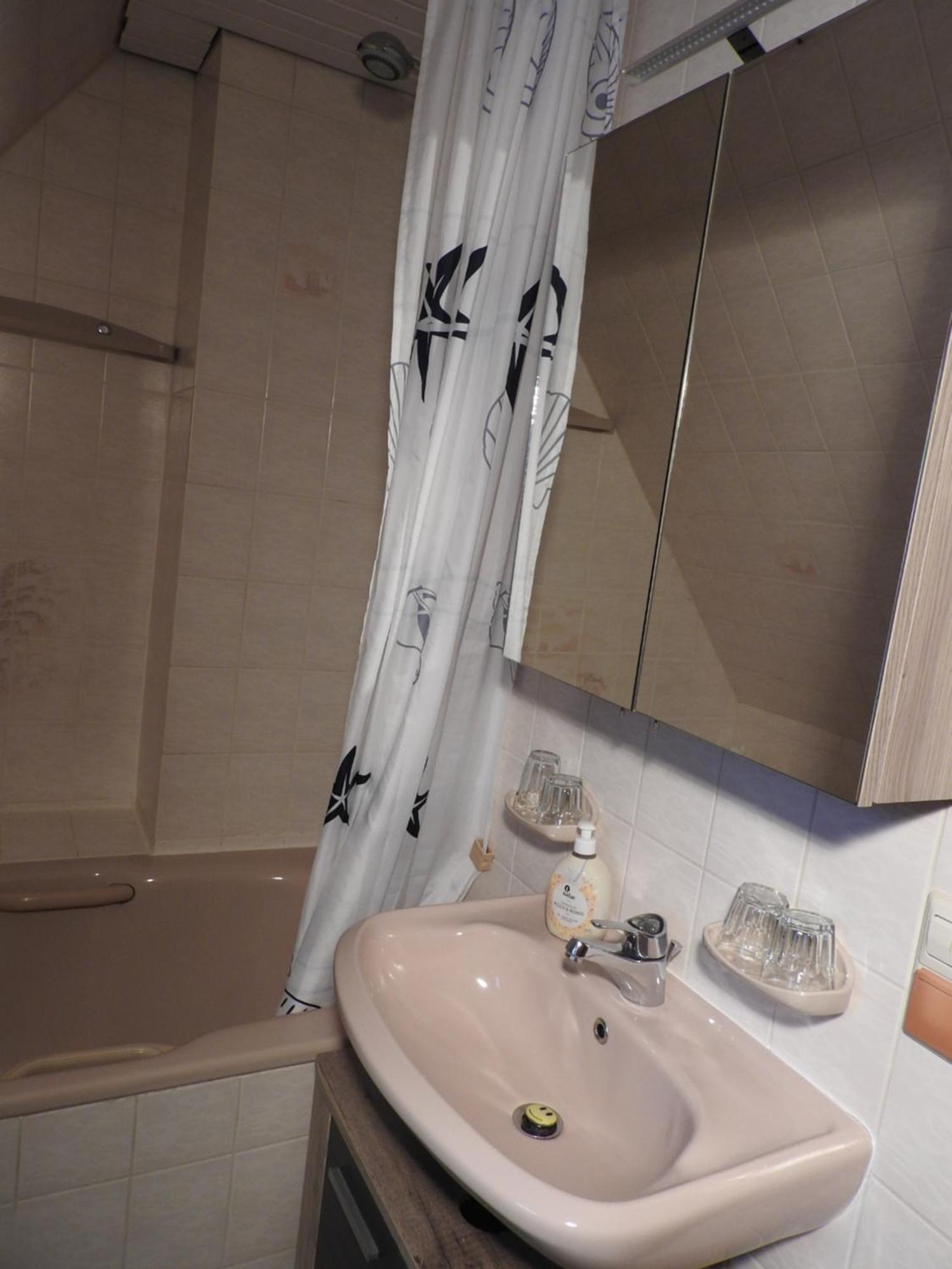 Haus Bea Apartment ลินเดา ภายนอก รูปภาพ